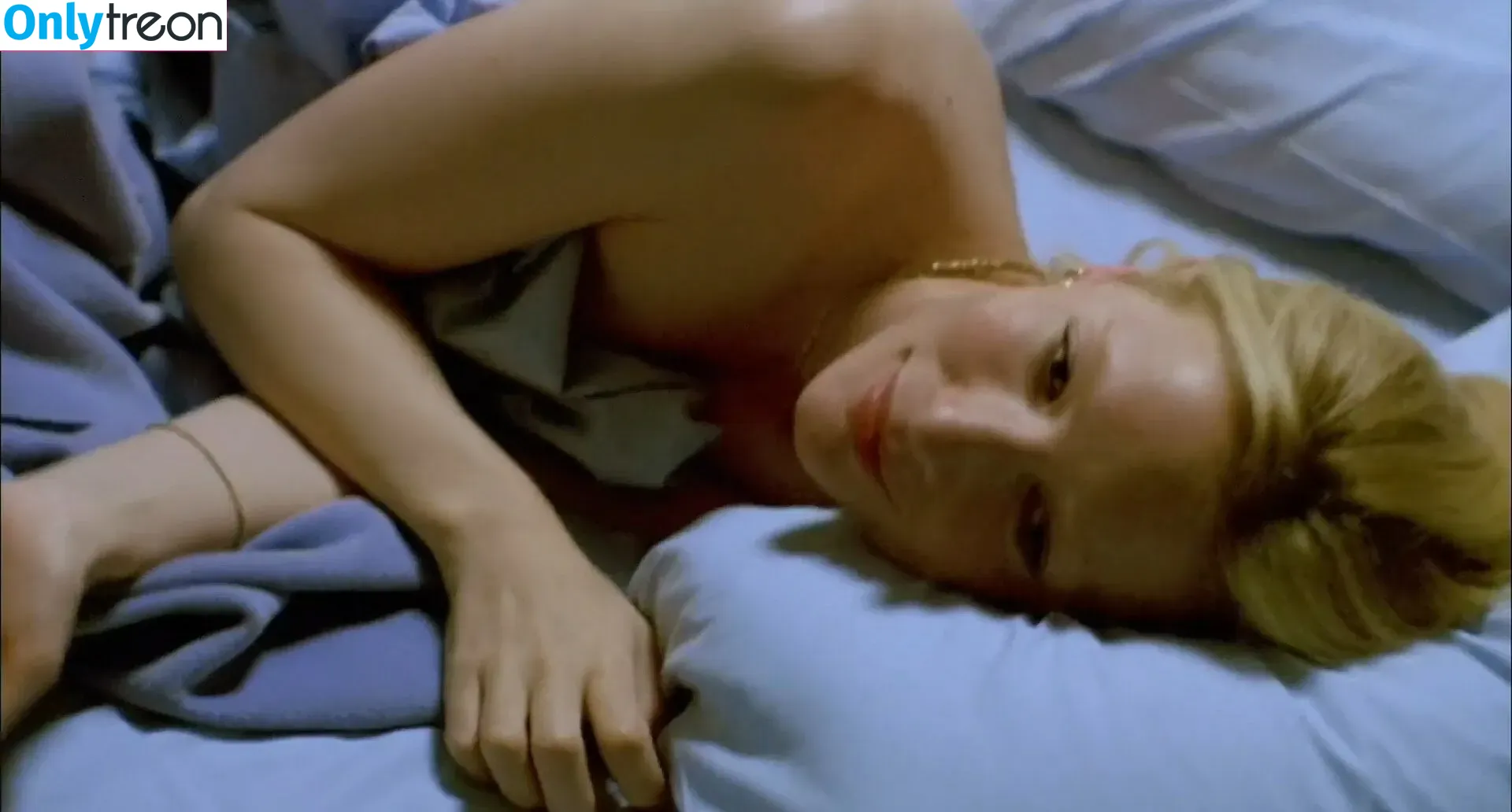 Cate Blanchett nude photo #0155 (cate_blanchettofficial)