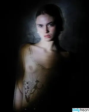 Caterina Ferioli / catelessy фото голая #0003