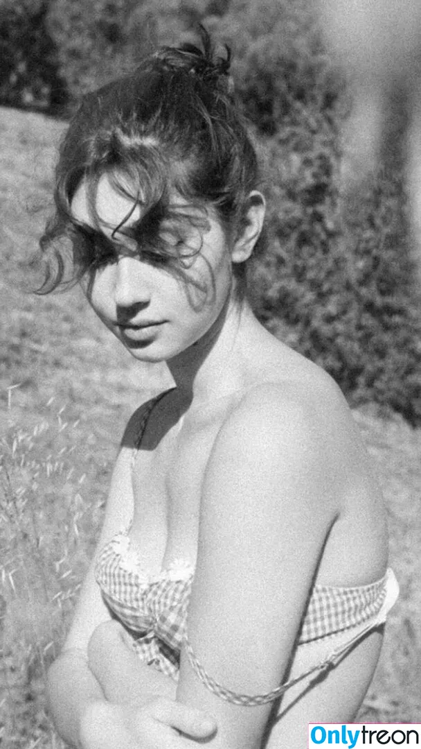 caterpillareyebrow nude photo #0138 (sylviawakeupp)