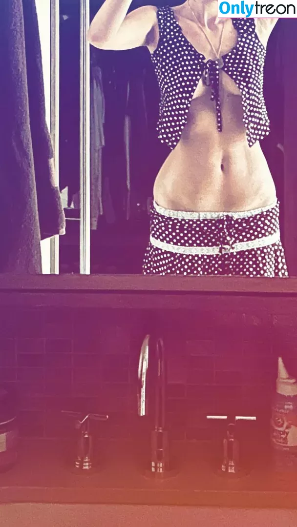 caterpillareyebrow nude photo #0287 (sylviawakeupp)