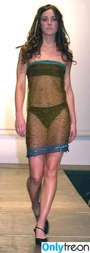  nude photo #0004