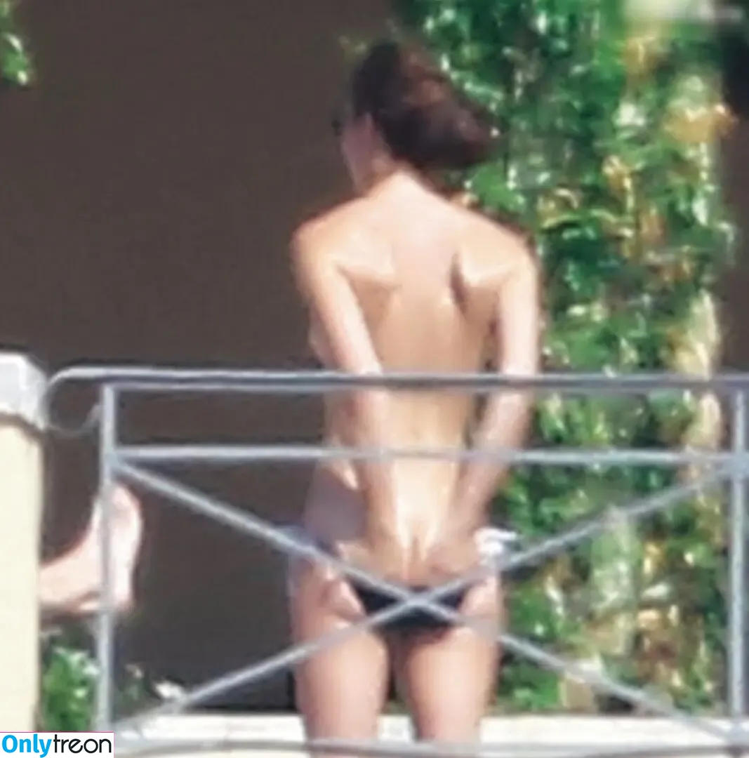 Catherine Elizabeth Middleton nude photo #0039 (Catherine Elizabeth Middleton)