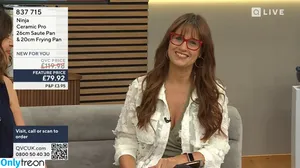 Catherine Huntley / catherinehuntleytv nude photo #0072