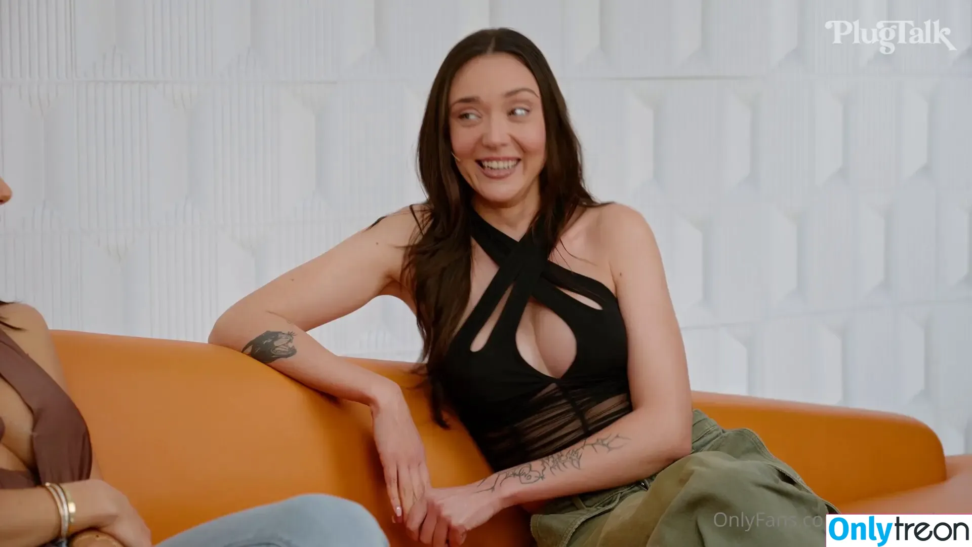 Catherine Knight nude photo #0230 (anyuser / catherineknight / xcatknightx)