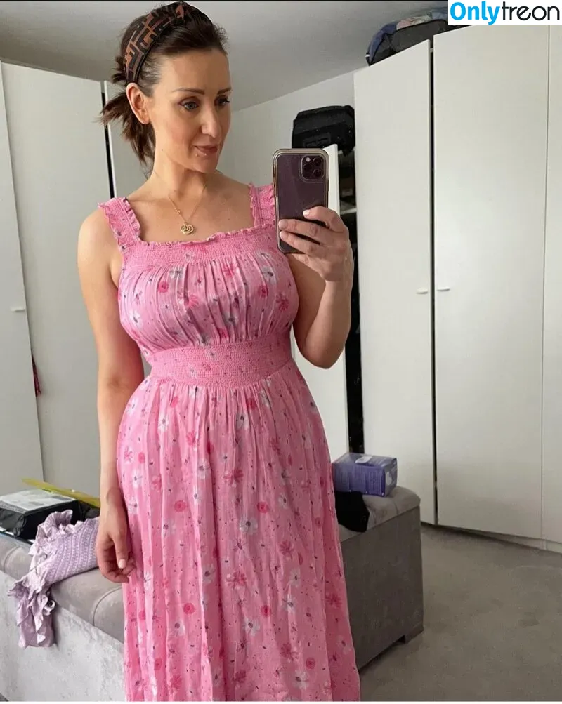 Catherine Tyldesley nude photo #0042 (auntiecath17)