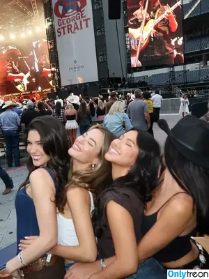 Cathy Kelley / cathykelley nude photo #1674