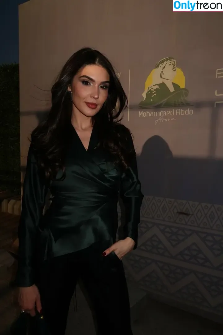 Cathy Kelley голая photo #1242 (cathykelley)