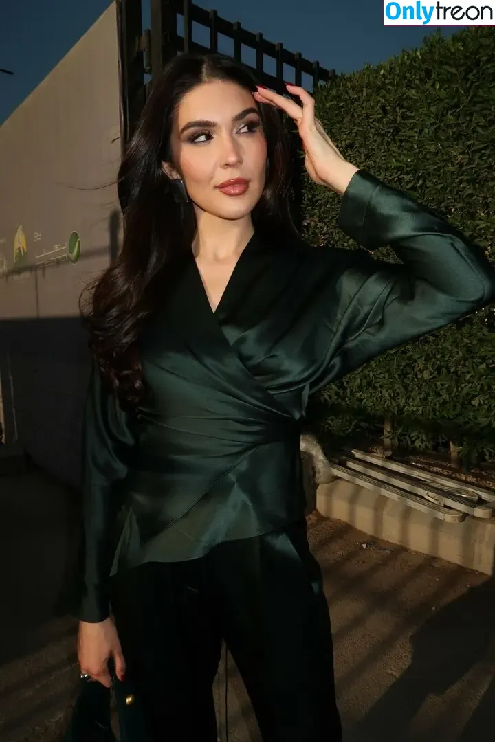 Cathy Kelley голая photo #1243 (cathykelley)