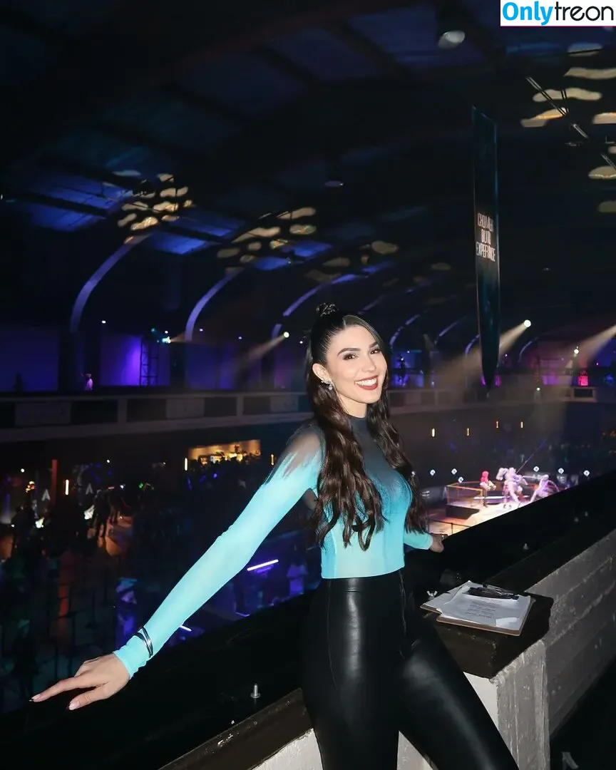Cathy Kelley голая photo #1313 (cathykelley)