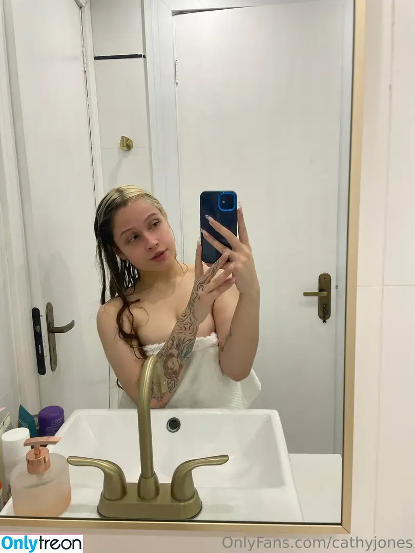 cathyjones nude photo #0053 (cathj781)