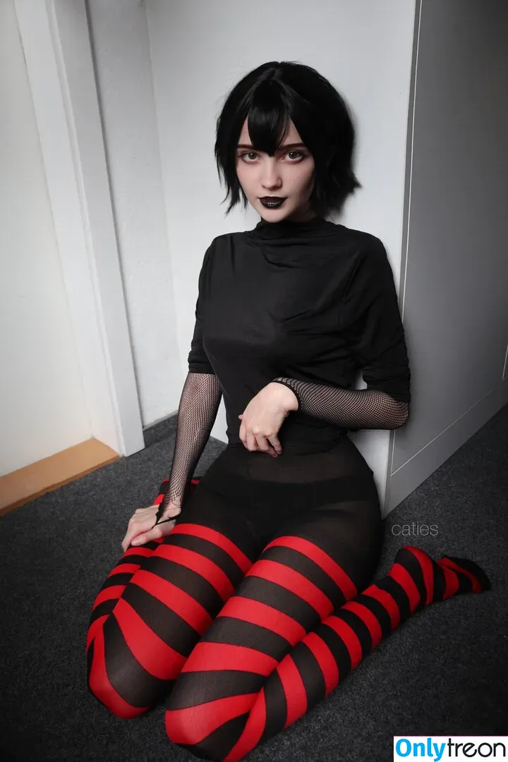 catiesgamer голая photo #0017 (caties / katie_westwood)