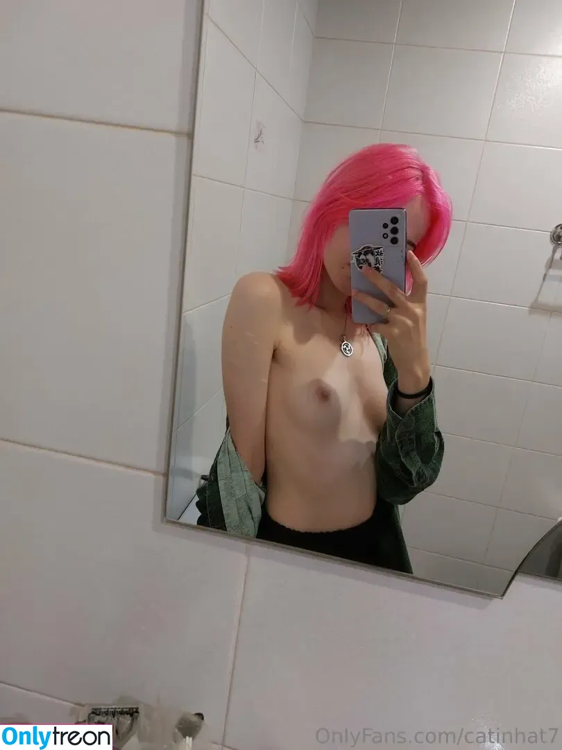catinhat7 nude photo #0012 (katyaha7)