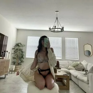 Catlyn Crespo / catlyncrespo nude photo #0009