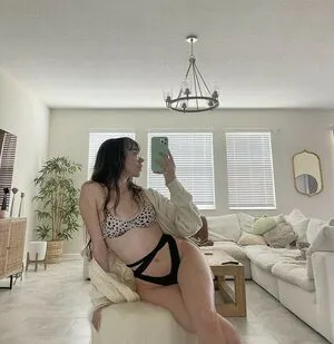 Catlyn Crespo / catlyncrespo nude photo #0010