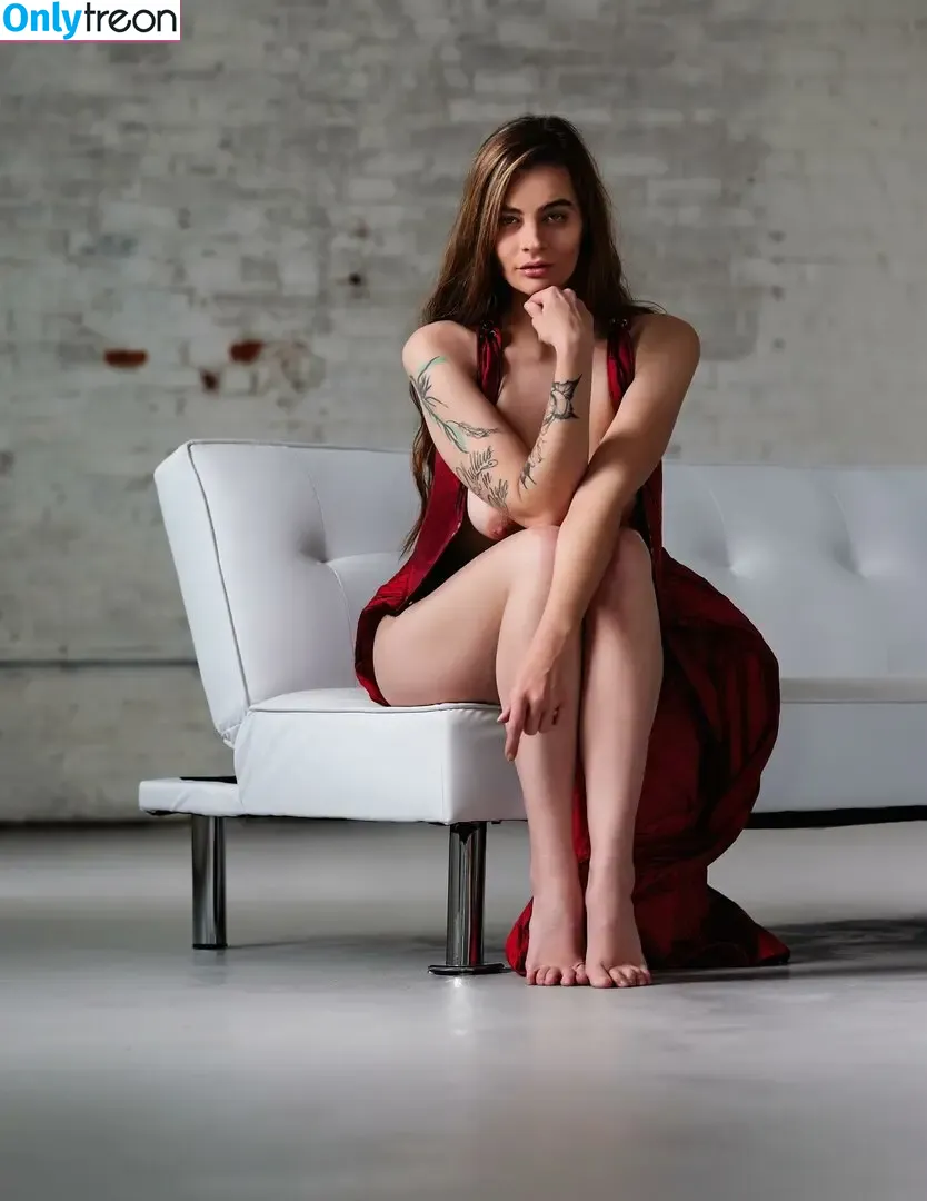 Catrinarae13 nude photo #0034 (Catrina Rae)