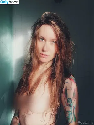 Catziilla / catzii / cptamaziing nude photo #0899