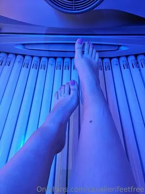 cavalierifeetfree / funwifelife фото голая #0064