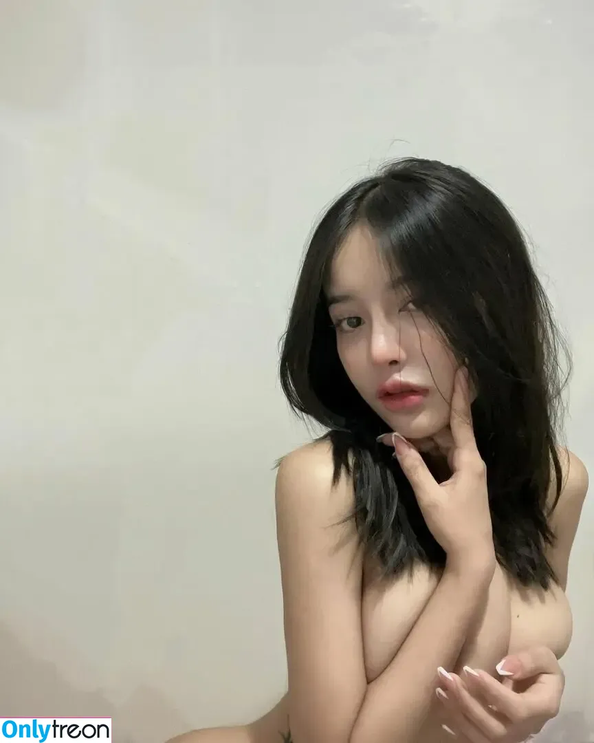caxeks nude photo #0032 (caxekss_)