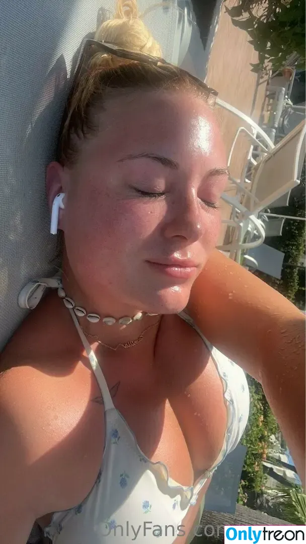 Cbertz голая photo #0002 (camillae bertz)