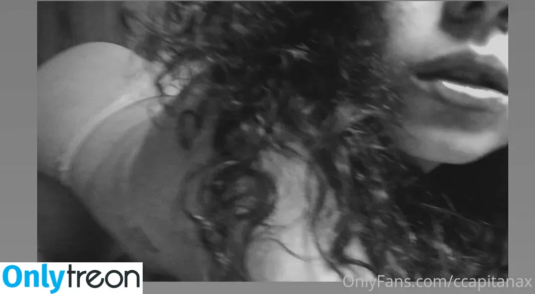 ccapitanax nude photo #0008 (lpapa09)