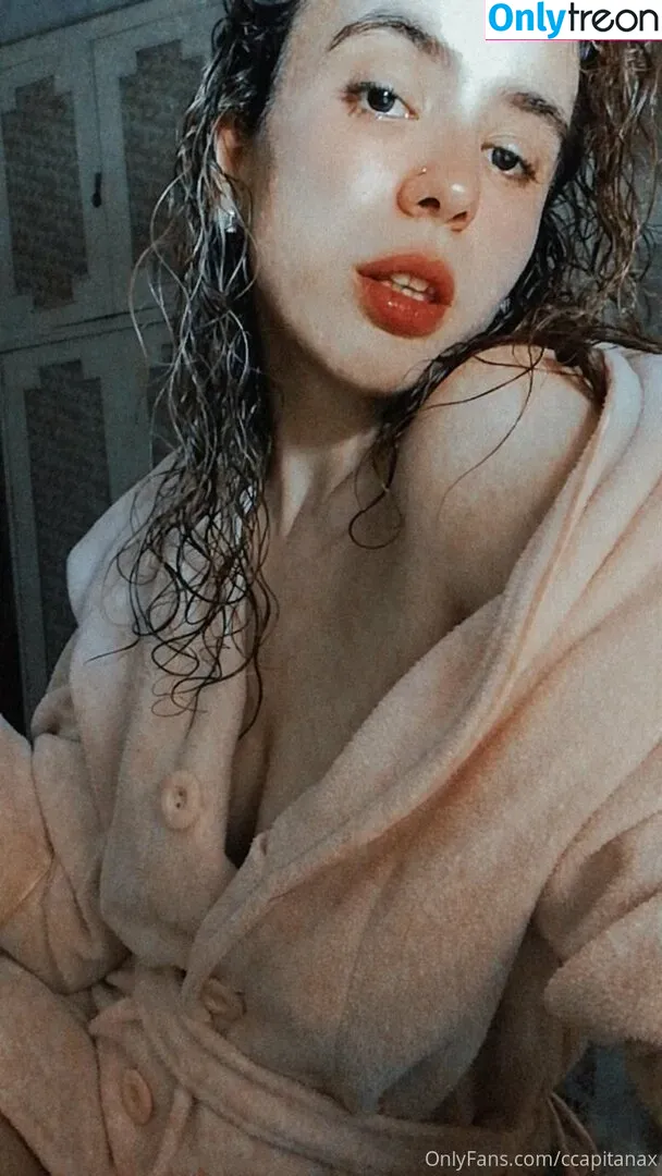 ccapitanax nude photo #0041 (lpapa09)