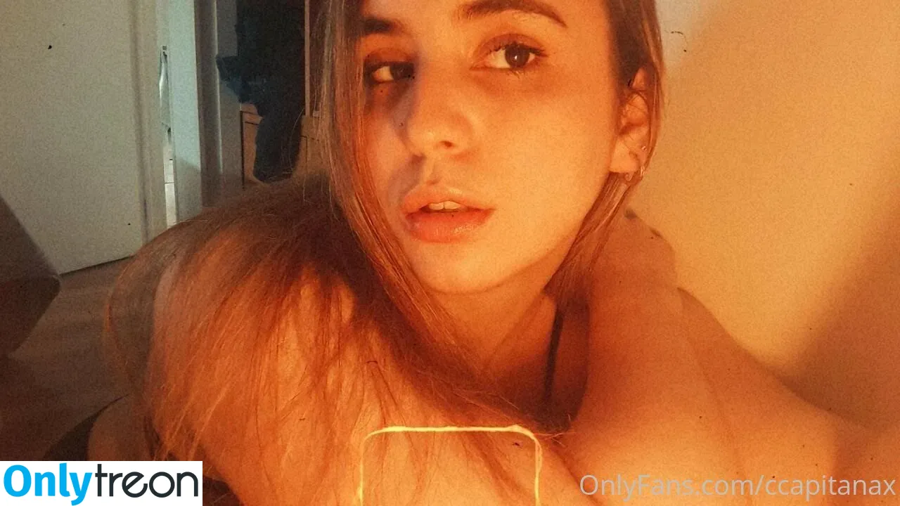 ccapitanax nude photo #0067 (lpapa09)