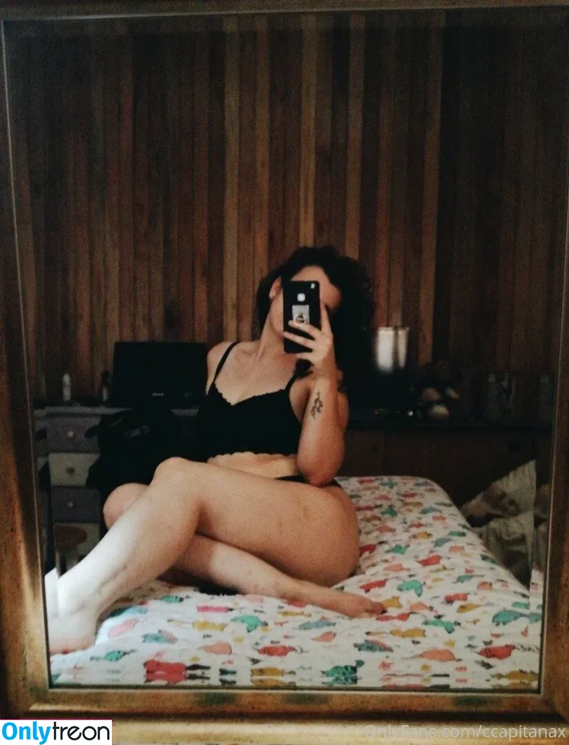 ccapitanax nude photo #0069 (lpapa09)