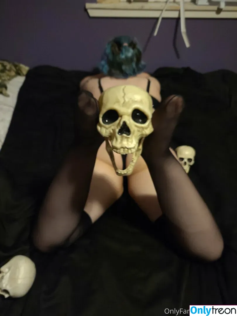 ccnicky nude photo #0002 (ccnicky)