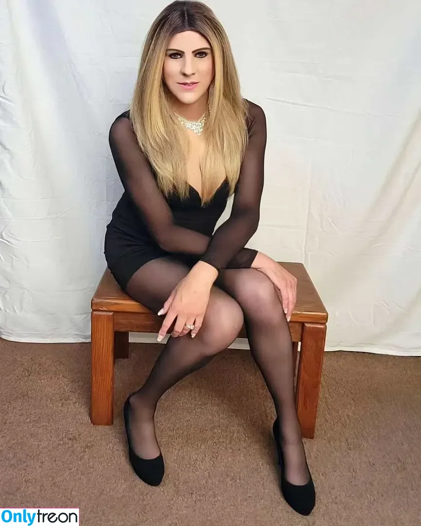 CD Emily Florence голая photo #0010 (CDEmilyFlorence / emily_florence_cd)