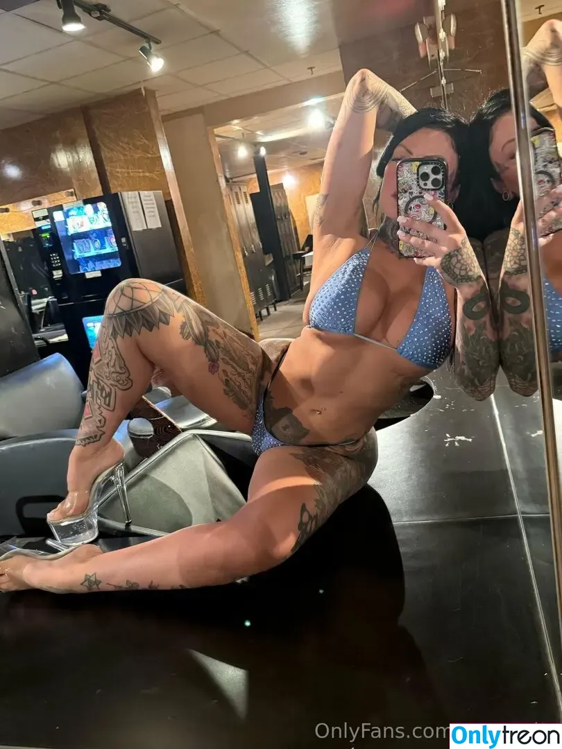 Ceara Sky nude photo #0045 (ceara.sky / ceara.skyy / whitedovecries on ig and)