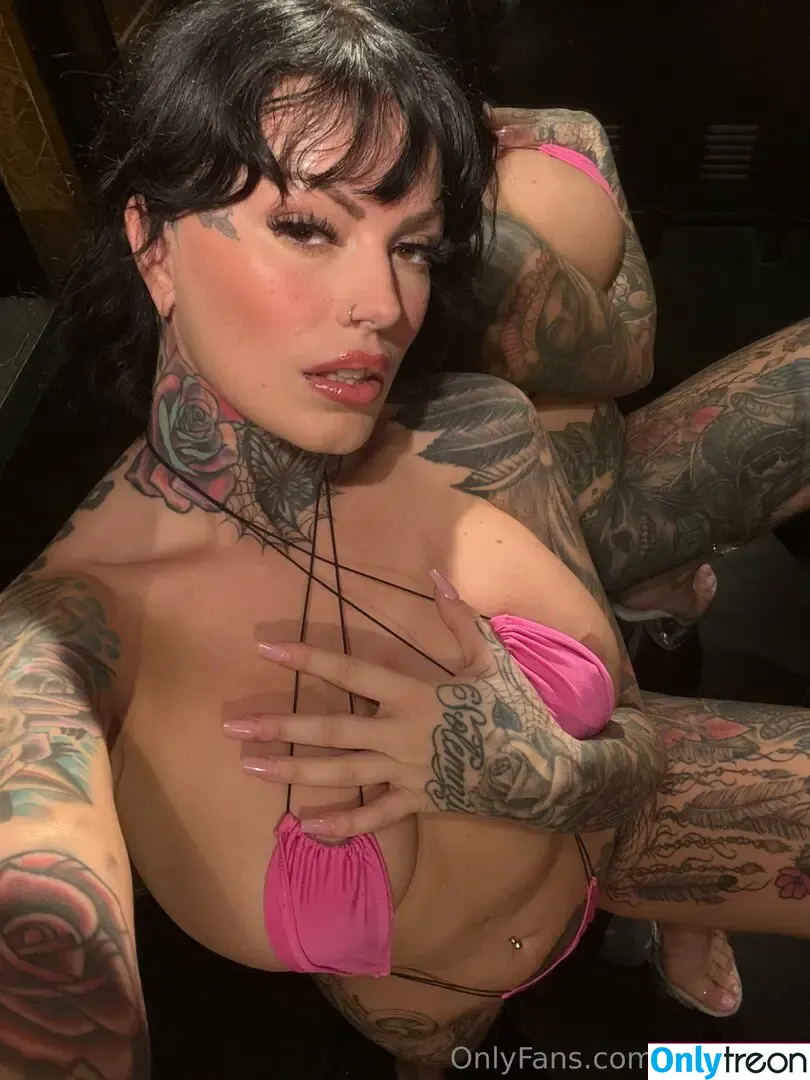 Ceara Sky nude photo #0048 (ceara.sky / ceara.skyy / whitedovecries on ig and)