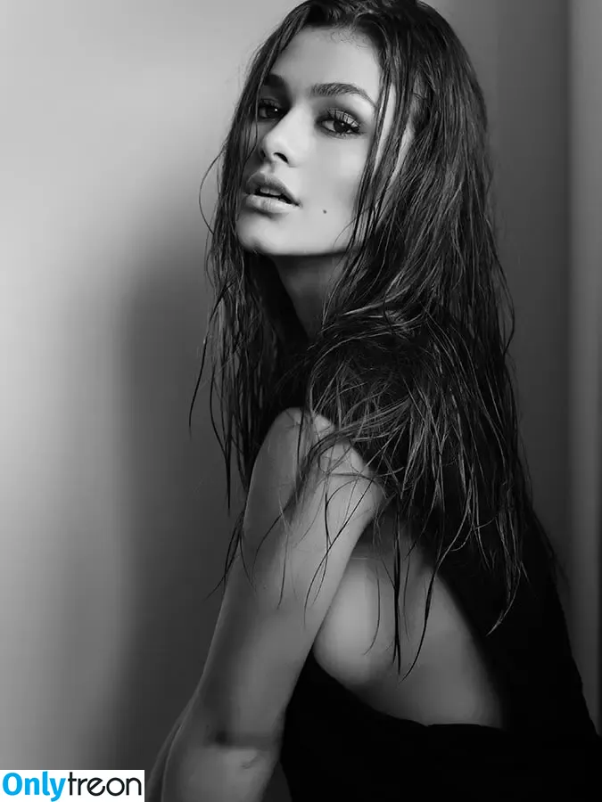 Celeste Desjardins nude photo #0015 (celestedesjardins)