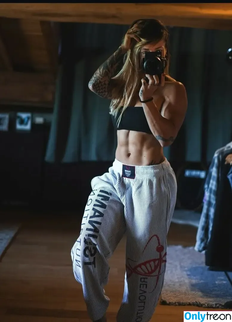 Celia Gabbiani nude photo #0063 (celiagabbiani)