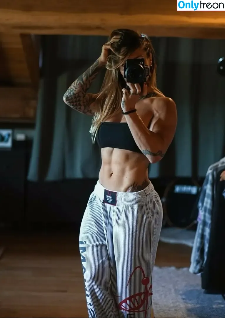 Celia Gabbiani nude photo #0065 (celiagabbiani)