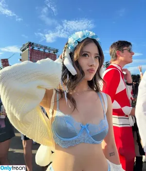 Celia Tran / celia.b.tran фото голая #0066
