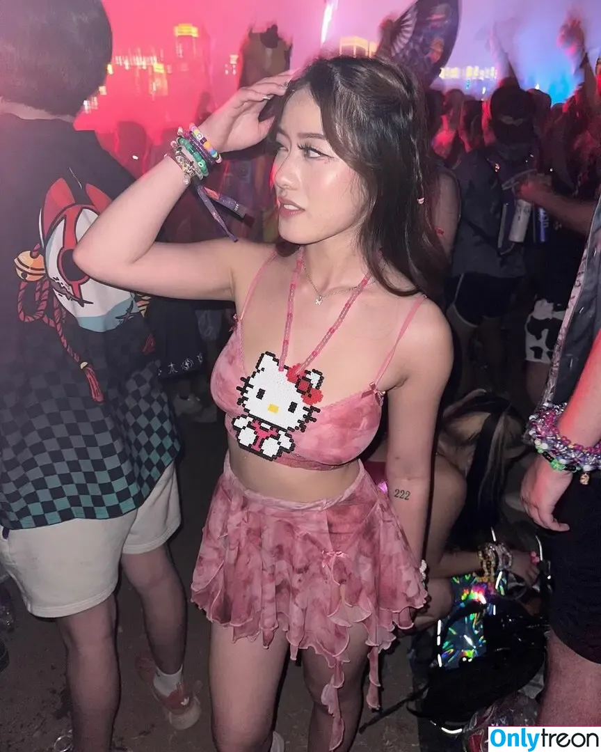 Celia Tran nude photo #0032 (celia.b.tran)