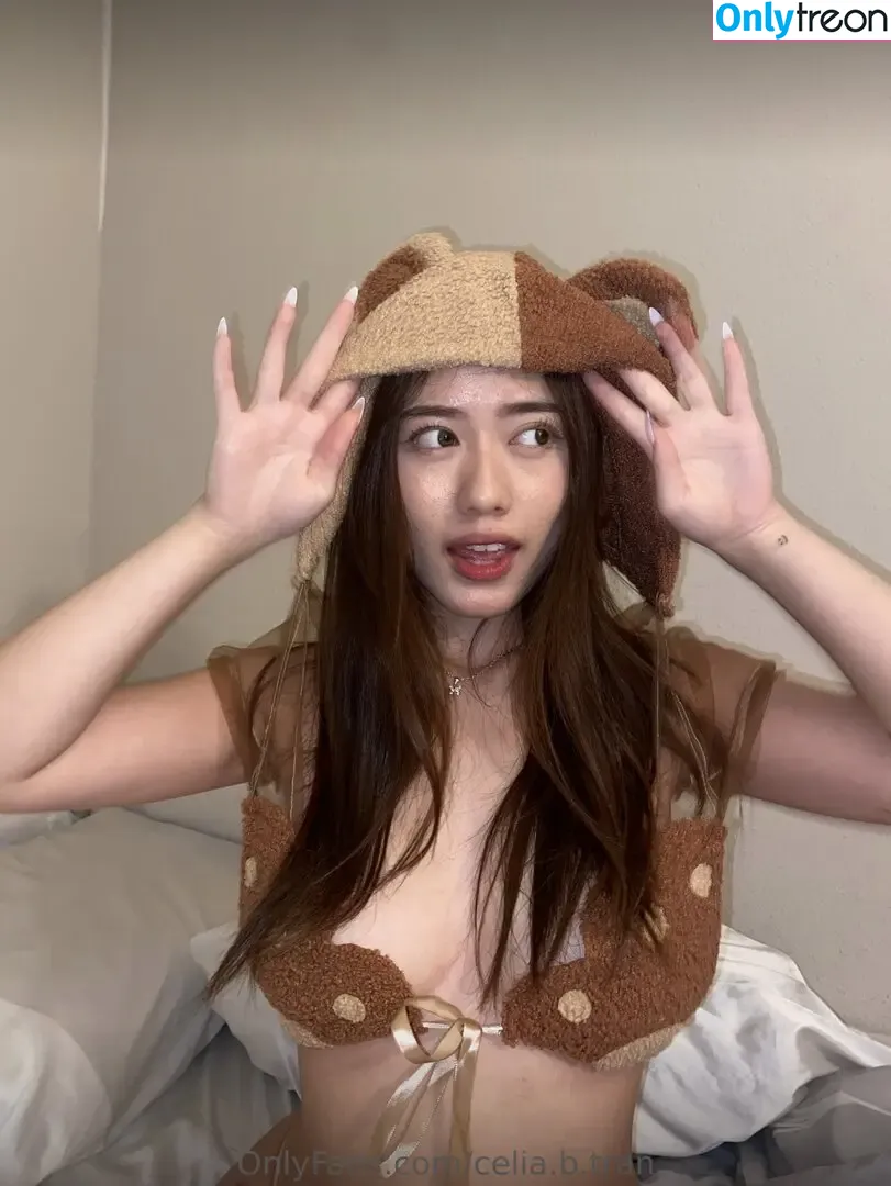Celia Tran nude photo #0105 (celia.b.tran)