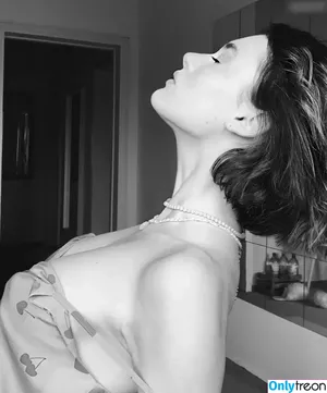 Celine Bethmann / celinebethmann фото голая #0077
