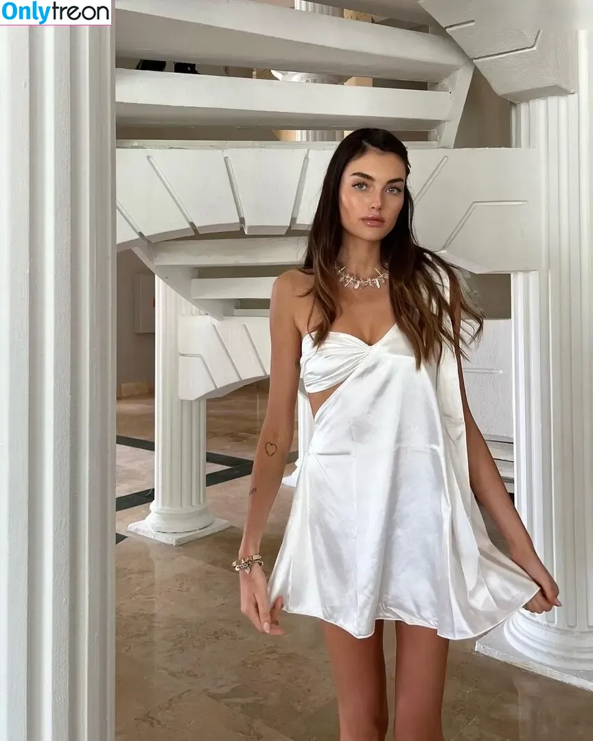 Celine Bethmann голая photo #0048 (celinebethmann)