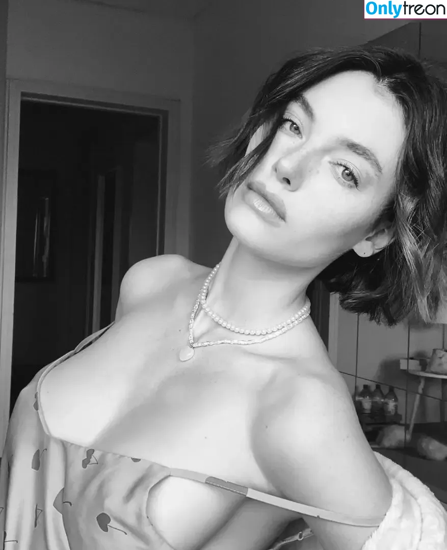 Celine Bethmann голая photo #0076 (celinebethmann)