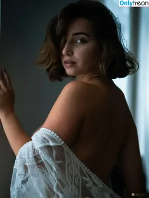 Céline Fairon / MoonlightASMR / celine_fairon / celinefairon / eexoticbabe nude photo #0379