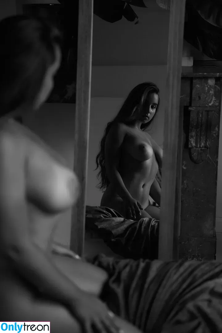 Céline Fairon голая photo #0005 (MoonlightASMR / celine_fairon / celinefairon / eexoticbabe)