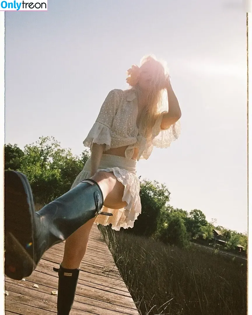 celinealbar голая photo #0048 (celinealbar)