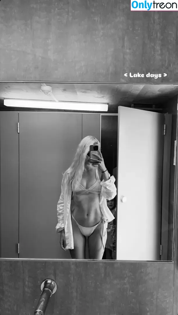 celinealbar nude photo #0072 (celinealbar)