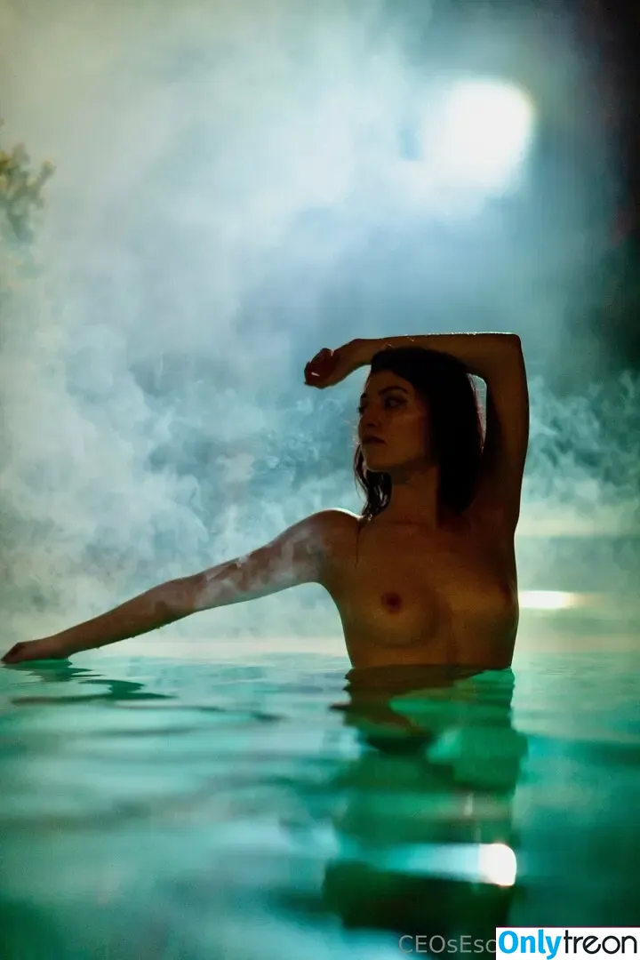 ceosescapades nude photo #0051 (ceosescapades)