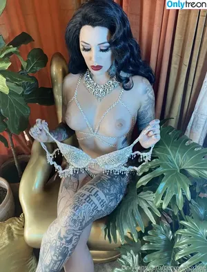 cervenafox nude photo #0005