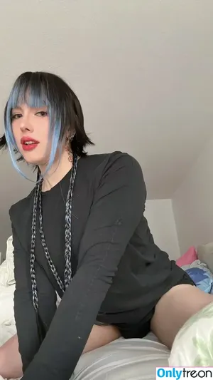 chachamyeonn / chachamyeon / noelleofthevalley nude photo #0036