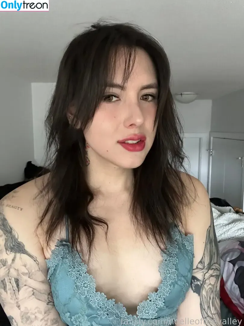 chachamyeonn nude photo #0098 (chachamyeon / noelleofthevalley)
