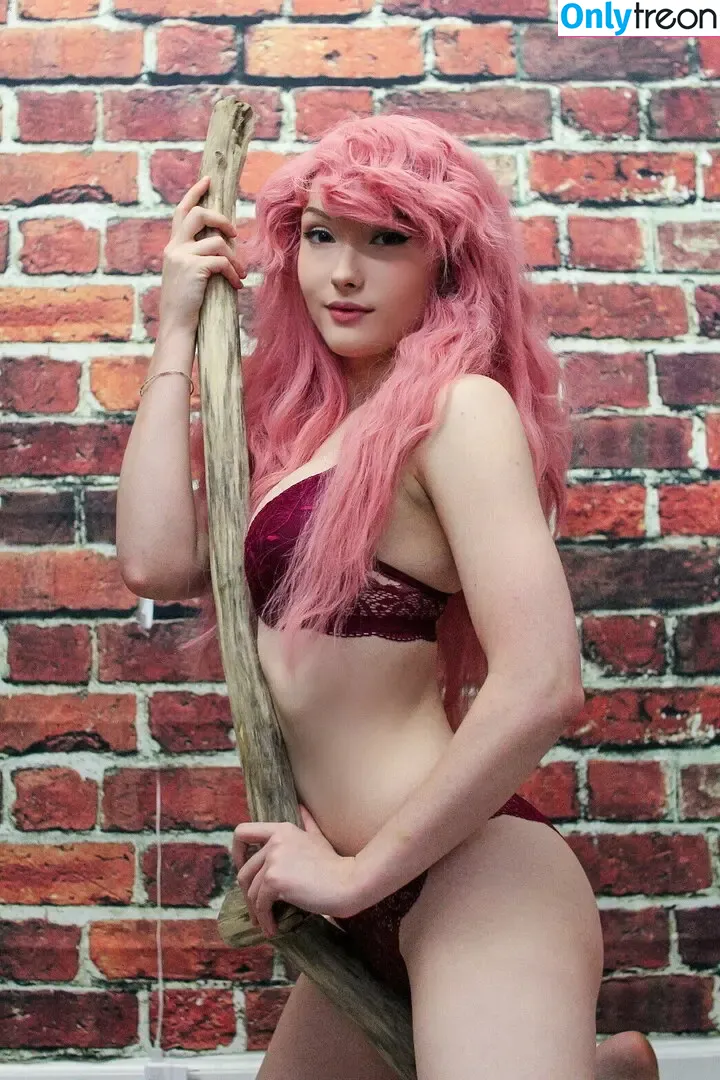 Chameleahn nude photo #0037 (ChameLeahnCos / Daberrybestcosplay / ReptiLeahn)