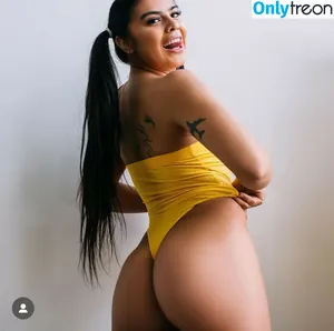  nude photo #0004